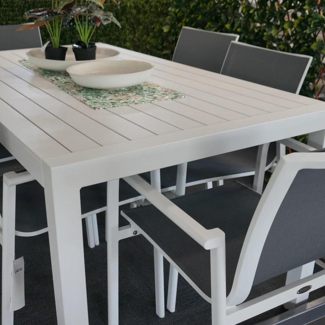 7-piece Mykonos Setting